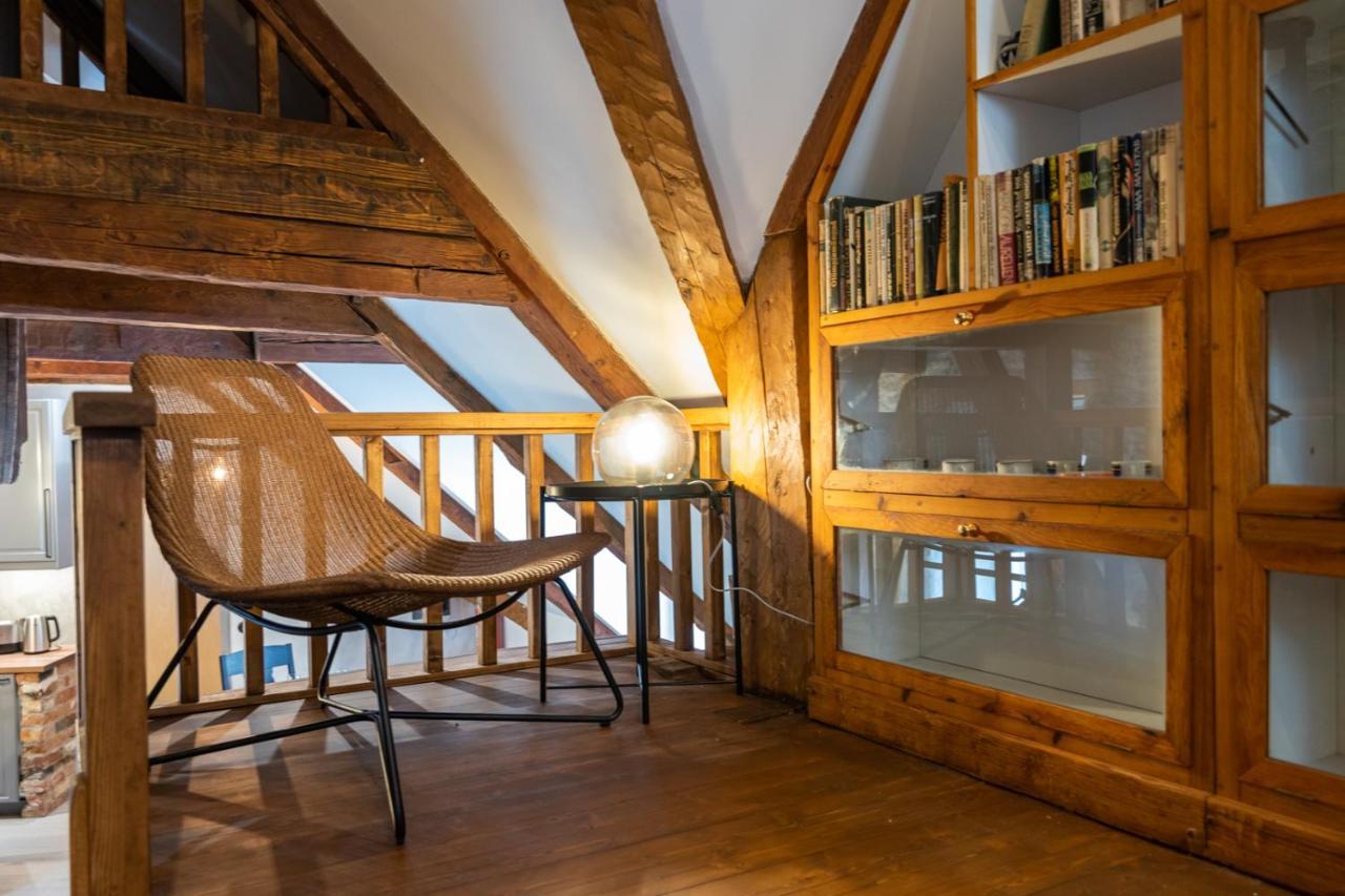 Hilltop Apartments - Old Town Kuninga Талин Екстериор снимка